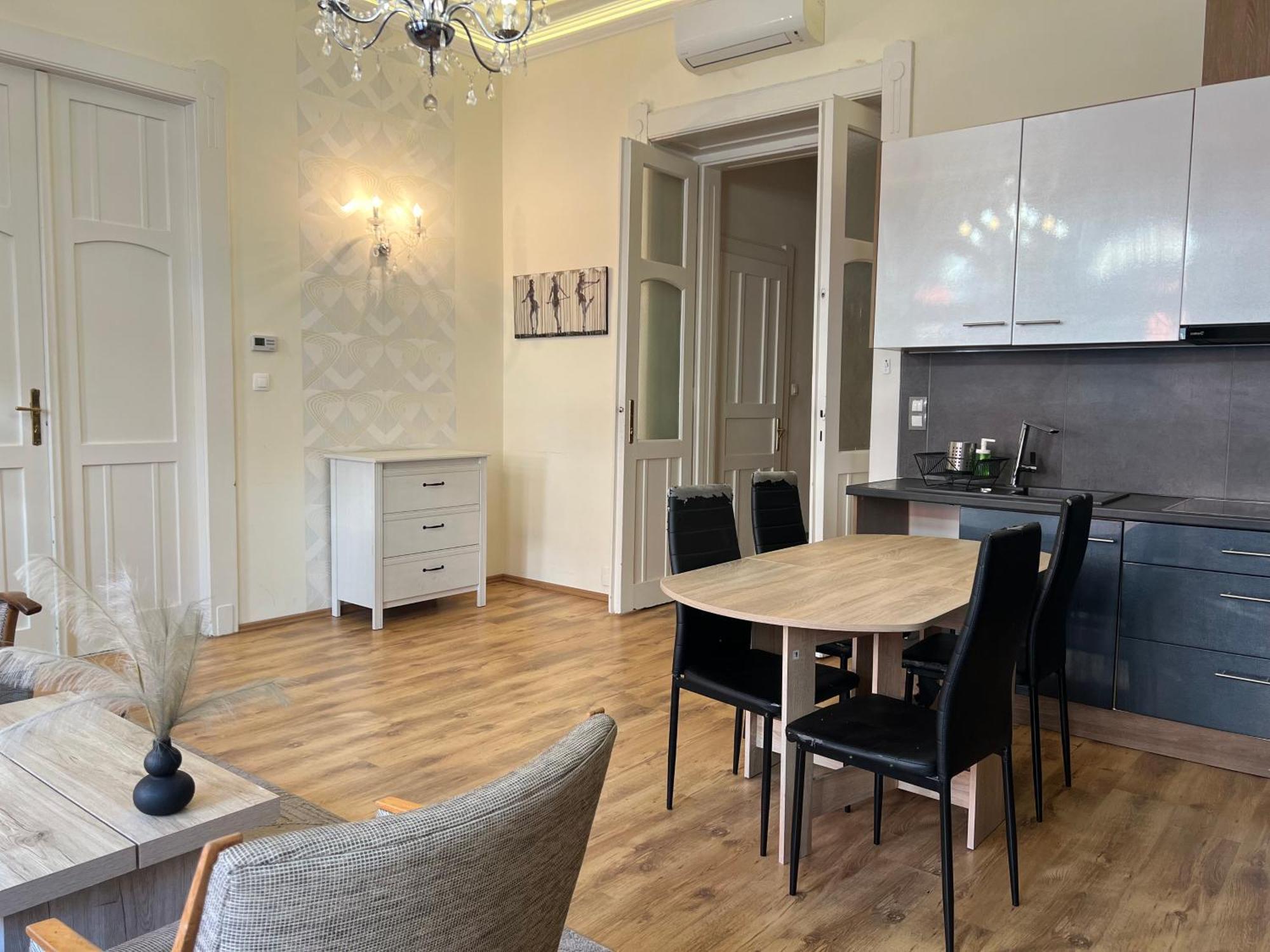 P9 By Small Home Budapest Exteriör bild